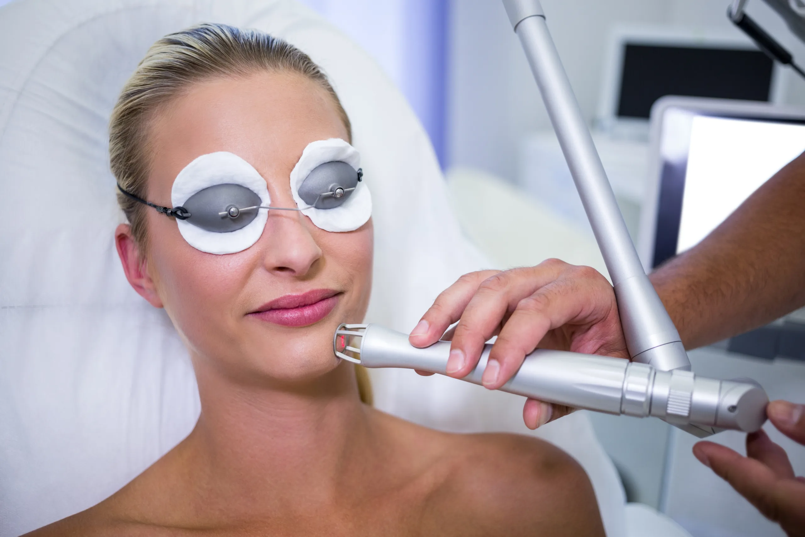 How Laser Genesis Helped a Client Reduce Redness & Acne Scars